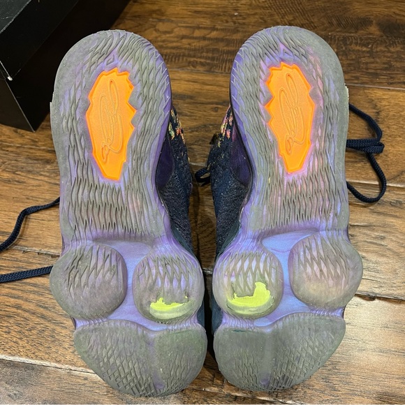 🎉Nike LaBron XVII AS (Monster) size 8.5 - Picture 2 of 7